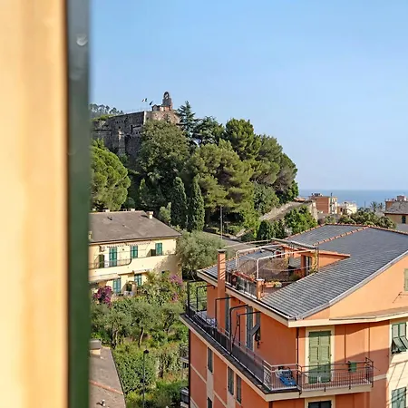 Luca Via Gavazzo 18 *