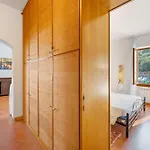 Luca Via Gavazzo 18 Apartamento