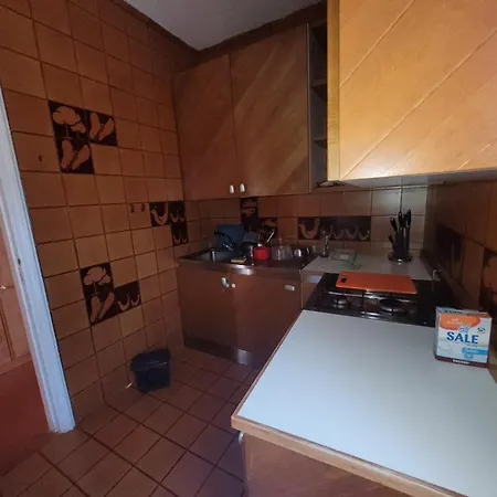 Luca Via Gavazzo 18 * Bonassola