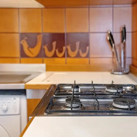 Luca Via Gavazzo 18 * Bonassola